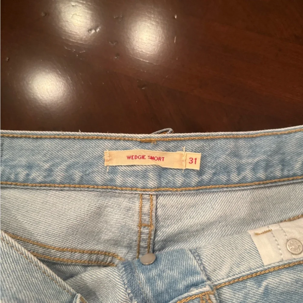 Levi Denim Short Bundle - Picture 4 of 5